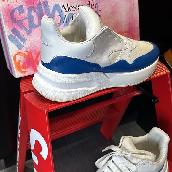 🔥🔥 Alexander McQueen Oversized Leather Sneaket - Picture 4 of 13